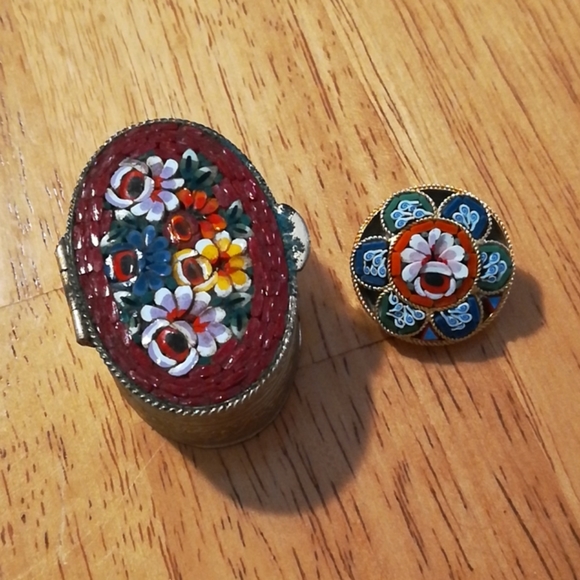Vintage Accessories - Italian Micro Mosaic brooch ~AND~ pill box